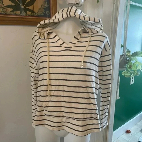 Paper Crane Tops - Paper Crane Anthropologie Women’s Pullover‎ Hoodie Large Striped EUC!